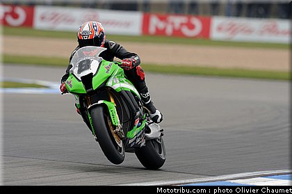 sbk_aitchinson_3_angleterre_donington_2011.jpg