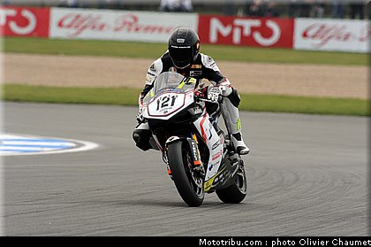 sbk_berger_13_angleterre_donington_2011.jpg