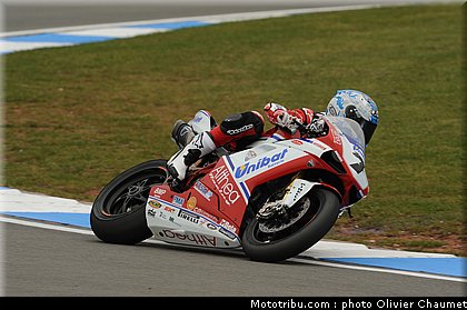 sbk_checa_09_angleterre_donington_2011.jpg