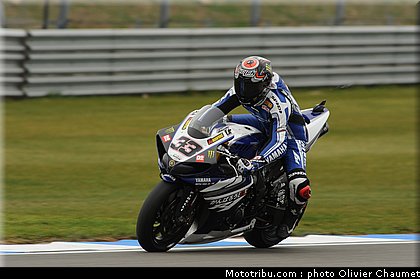 sbk_melandri_08_angleterre_donington_2011.jpg