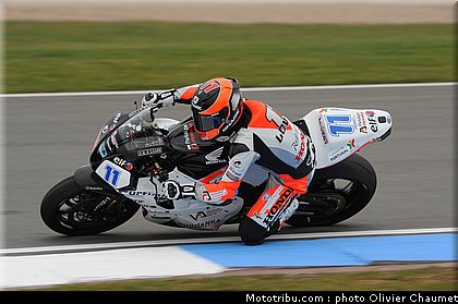 supersport_lowes_2_angleterre_donington_2011.jpg