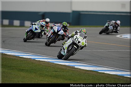 supersport_marino_15_angleterre_donington_2011.jpg