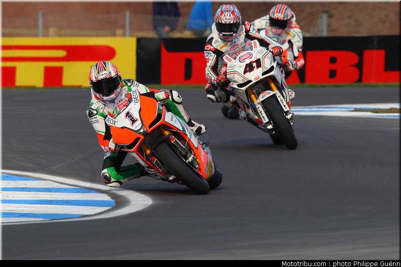 sbk_010_angleterre_donington_2011