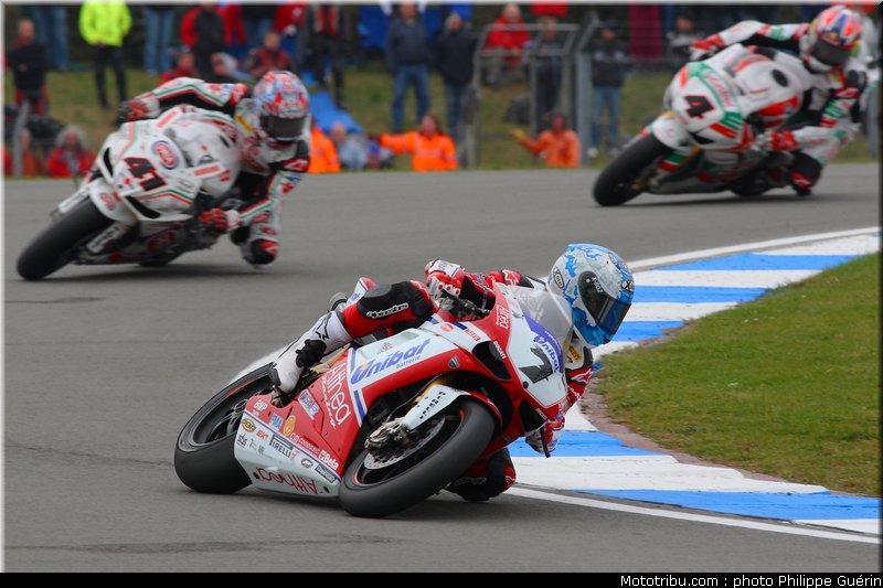 sbk_036_angleterre_donington_2011