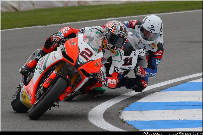 sbk_044_angleterre_donington_2011