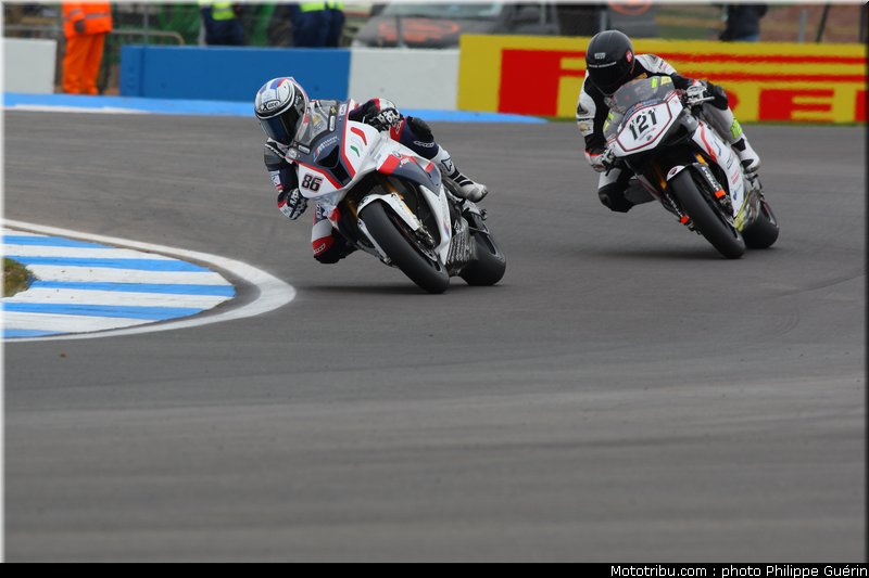 sbk_049_angleterre_donington_2011
