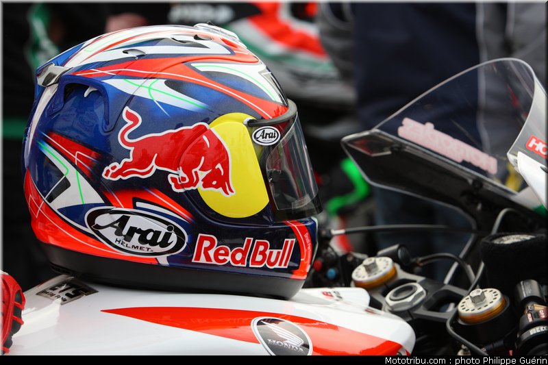 sbk_055_angleterre_donington_2011