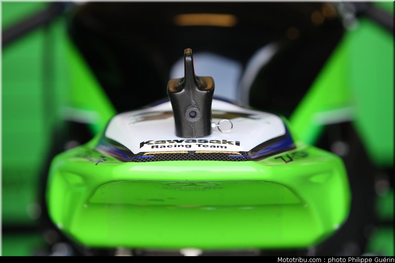sbk_069_angleterre_donington_2011