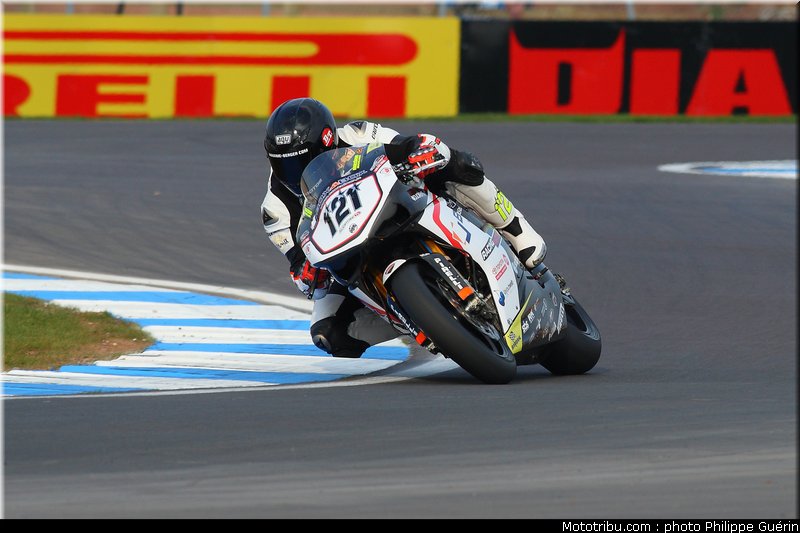sbk_berger_02_angleterre_donington_2011