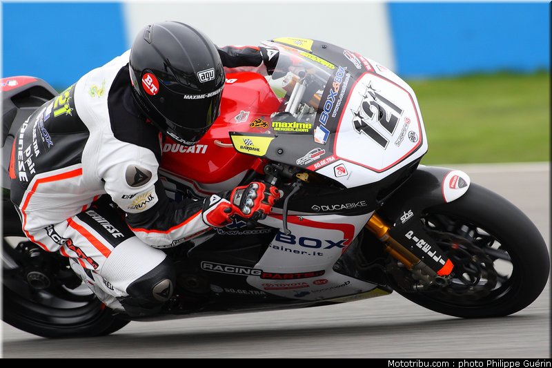 sbk_berger_06_angleterre_donington_2011
