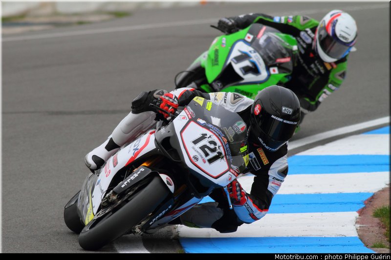 sbk_berger_10_angleterre_donington_2011