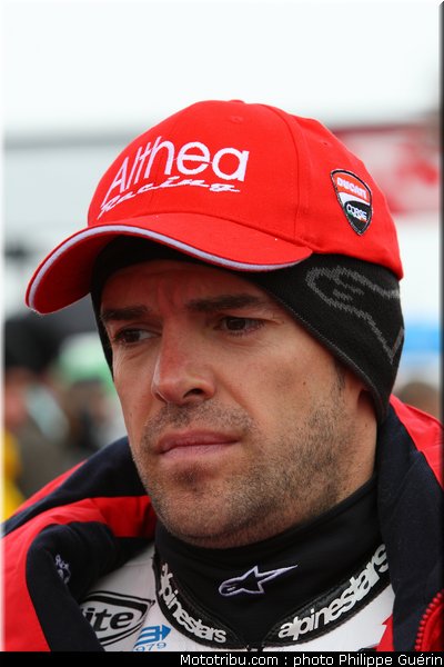 sbk_checa_07_angleterre_donington_2011