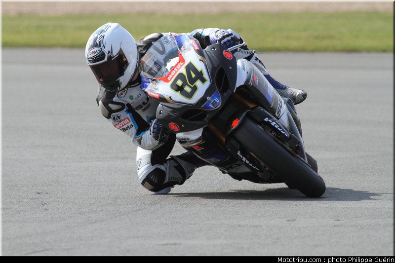 sbk_fabrizio_8_angleterre_donington_2011