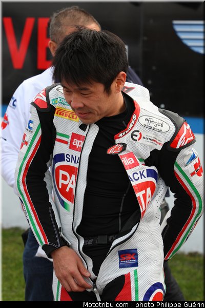 sbk_haga_09_angleterre_donington_2011