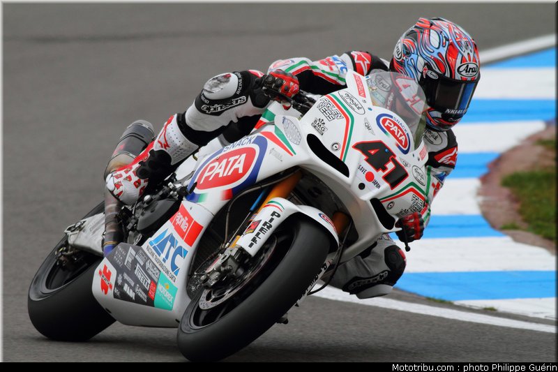 sbk_haga_11_angleterre_donington_2011