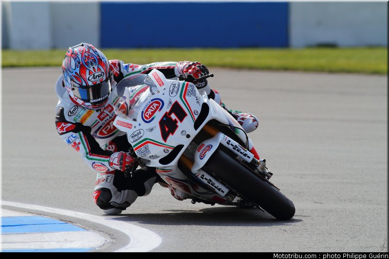 sbk_haga_12_angleterre_donington_2011