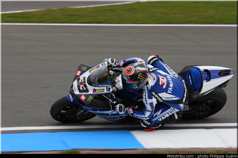 sbk_melandri_04_angleterre_donington_2011