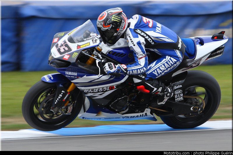 sbk_melandri_05_angleterre_donington_2011