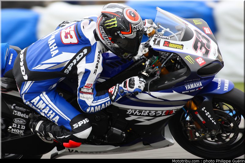 sbk_melandri_15_angleterre_donington_2011