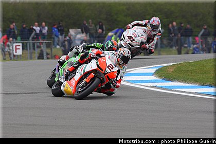 sbk_018_angleterre_donington_2011.jpg