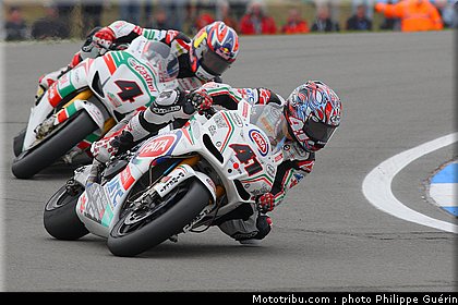 sbk_037_angleterre_donington_2011.JPG