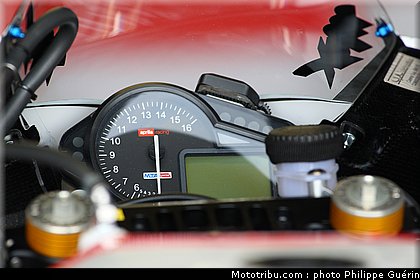 sbk_074_angleterre_donington_2011.JPG