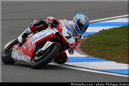 sbk_checa_08_angleterre_donington_2011.JPG