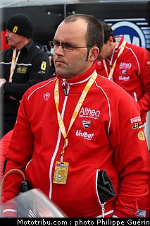 sbk_checa_14_angleterre_donington_2011.JPG