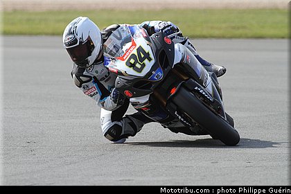 sbk_fabrizio_8_angleterre_donington_2011.JPG