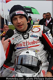 sbk_guintoli_10_angleterre_donington_2011.JPG