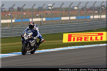 sbk_melandri_07_angleterre_donington_2011.JPG