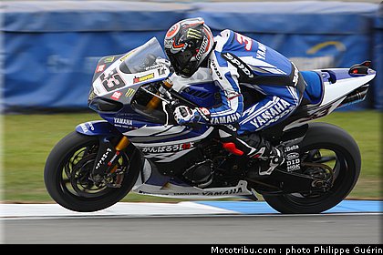 sbk_melandri_23_angleterre_donington_2011.JPG