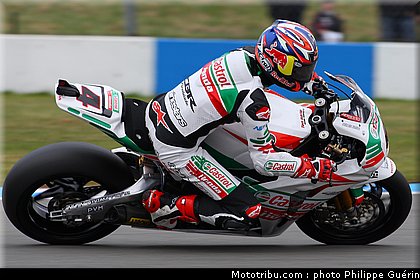 sbk_rea_07_angleterre_donington_2011.JPG