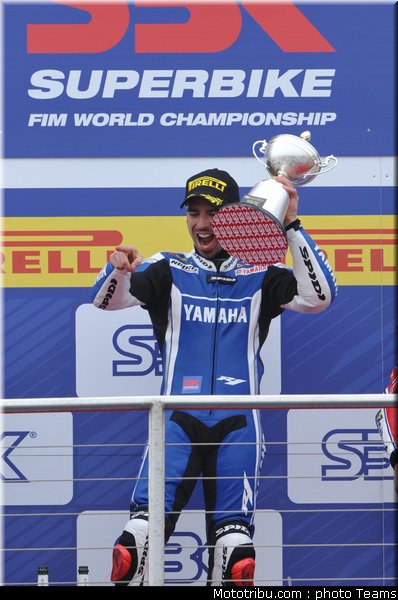 sbk_melandri_11_angleterre_donington_2011