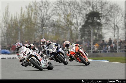 sbk_008_angleterre_donington_2011.jpg
