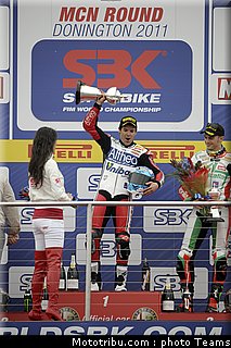 sbk_checa_4_angleterre_donington_2011.jpg