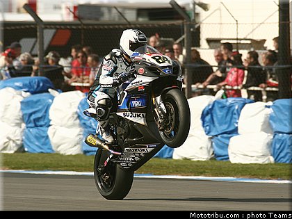 sbk_fabrizio_04_angleterre_donington_2011.jpg