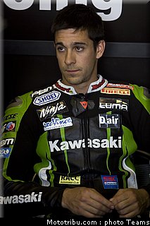 sbk_lascorz_02_angleterre_donington_2011.jpg