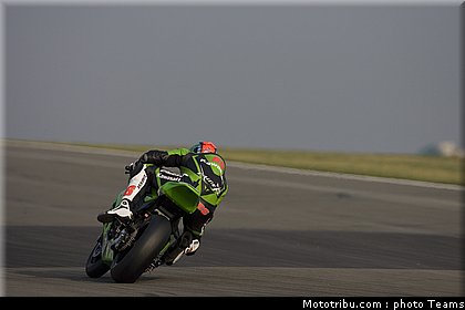 sbk_sykes_01_angleterre_donington_2011.jpg