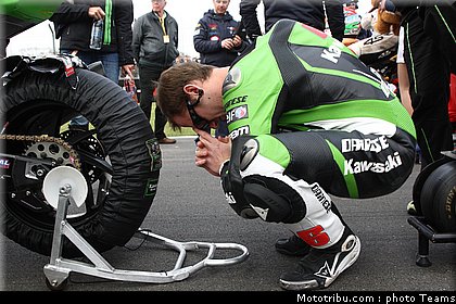 sbk_sykes_15_angleterre_donington_2011.jpg