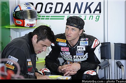 supersport_ellison_02_angleterre_donington_2011.jpg