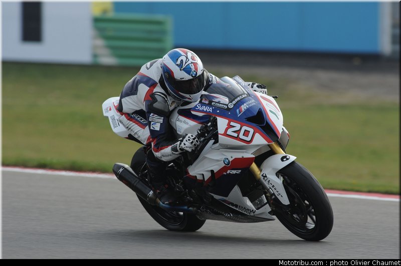1000stk_barrier_5_paysbas_2011_assen