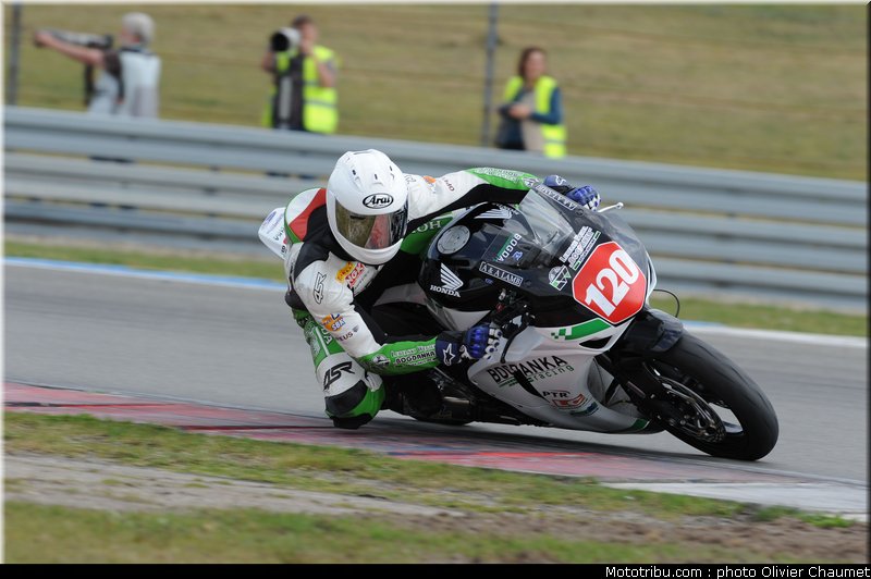 1000stk_walkowiak_2_paysbas_2011_assen