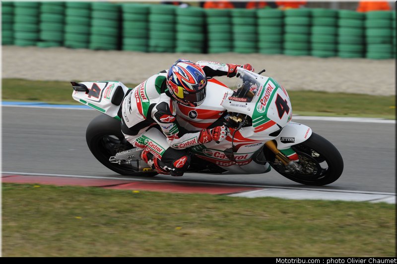 sbk_rea_5_paysbas_2011_assen