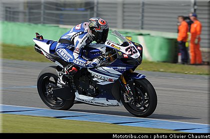 sbk_melandri_4_paysbas_2011_assen.jpg