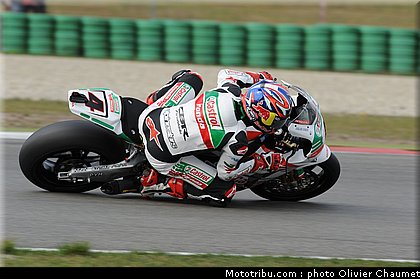 sbk_rea_4_paysbas_2011_assen.jpg