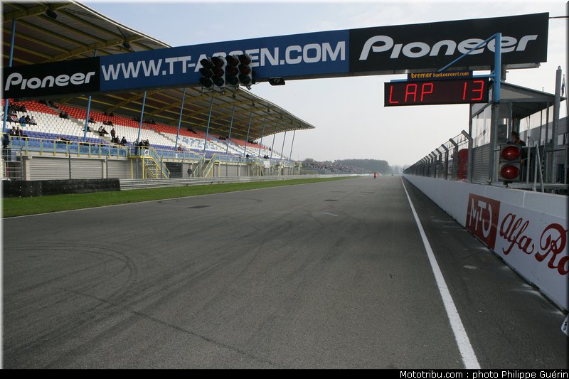 1000stk_010_paysbas_2011_assen