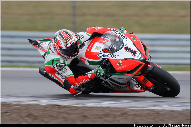 sbk_biaggi_03_paysbas_2011_assen