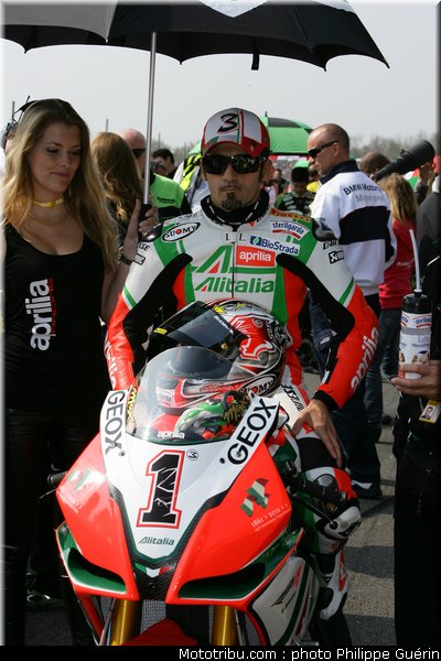 sbk_biaggi_16_paysbas_2011_assen