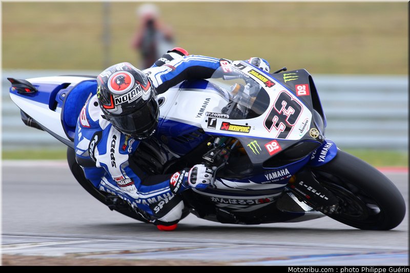 sbk_melandri_02_paysbas_2011_assen